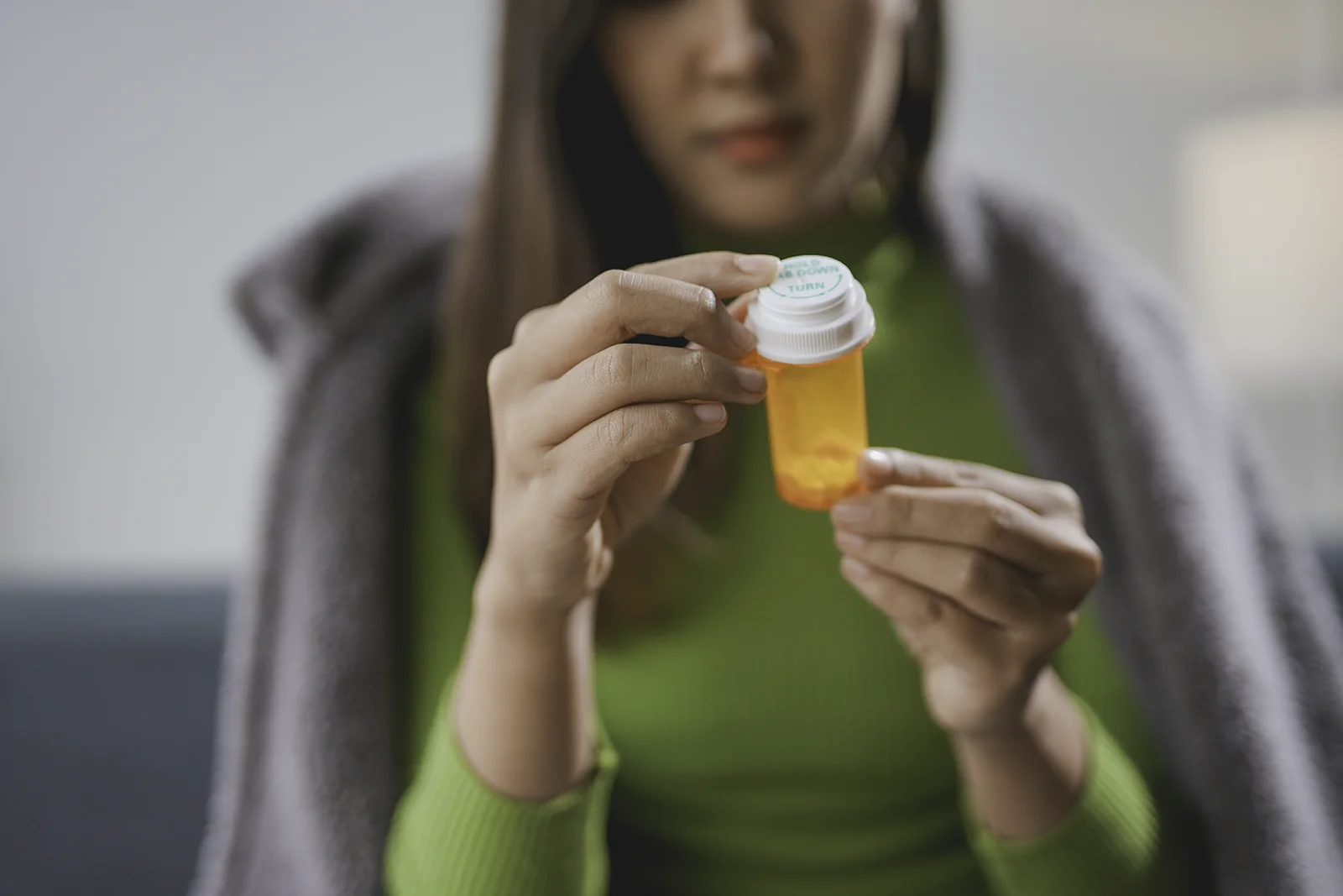 woman trying to decide whether to take abortion pill or not